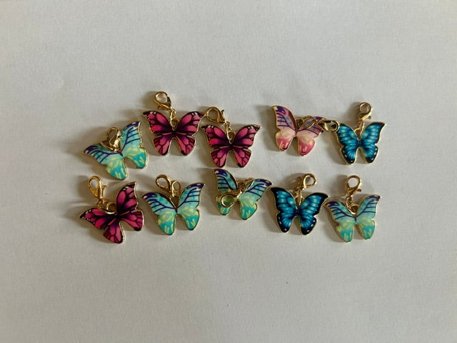Butterfly stitch markers