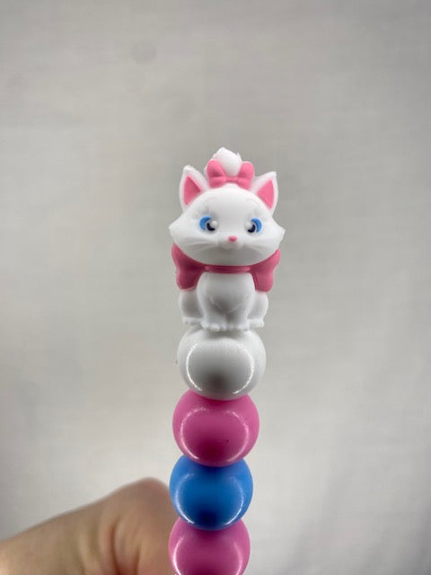Marie the cat custom beaded crochet hook