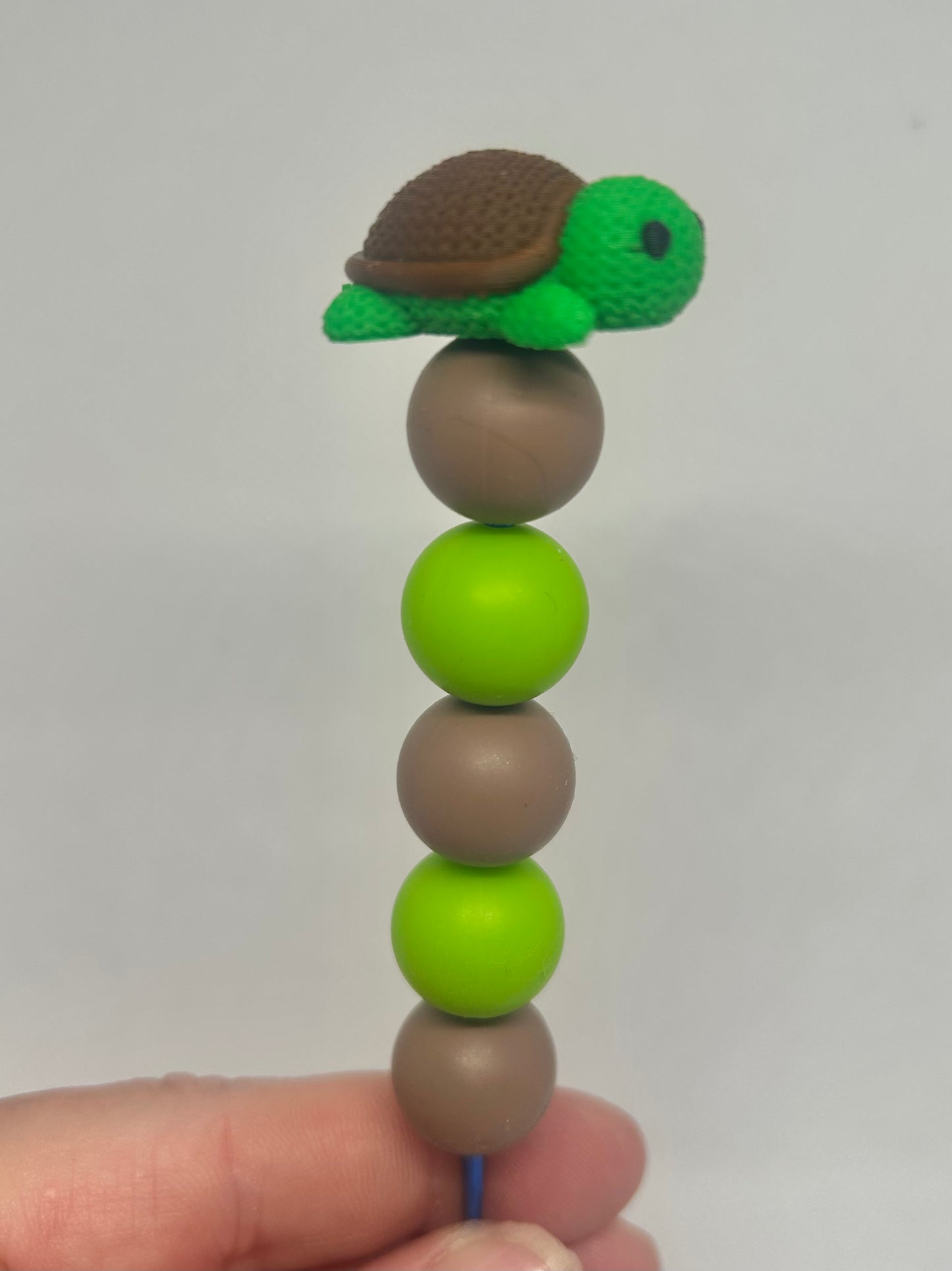 Crocheted effect Tortoise custom beaded crochet hook