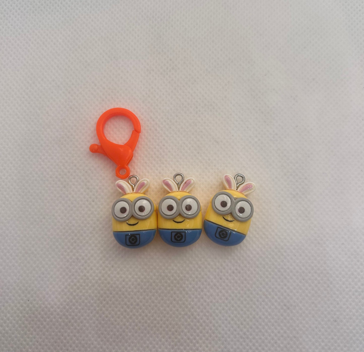 Minion stitch marker