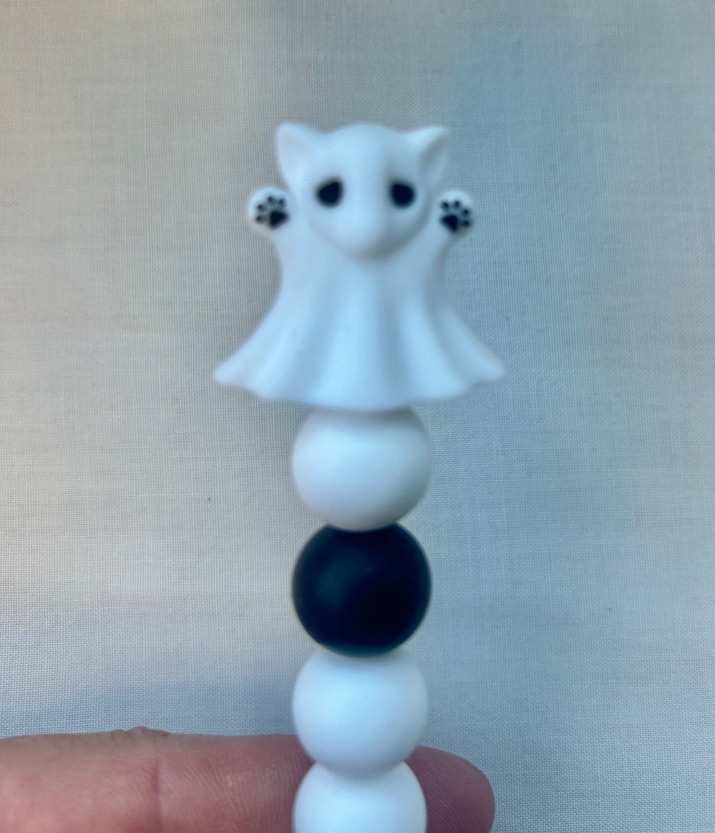 Cat Ghost custom beaded crochet hook