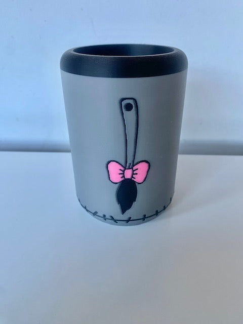 Tool pots