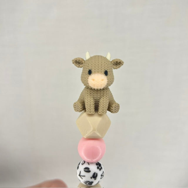 Crochet effect Highland cow custom beaded crochet hook