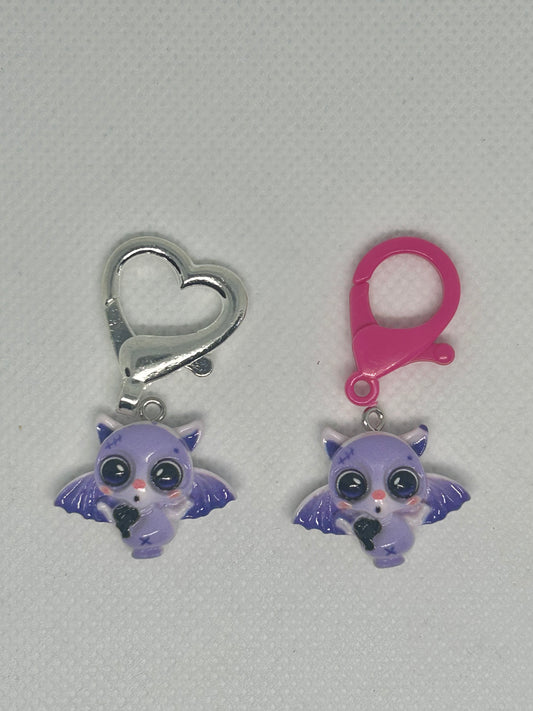 Bat stitch marker