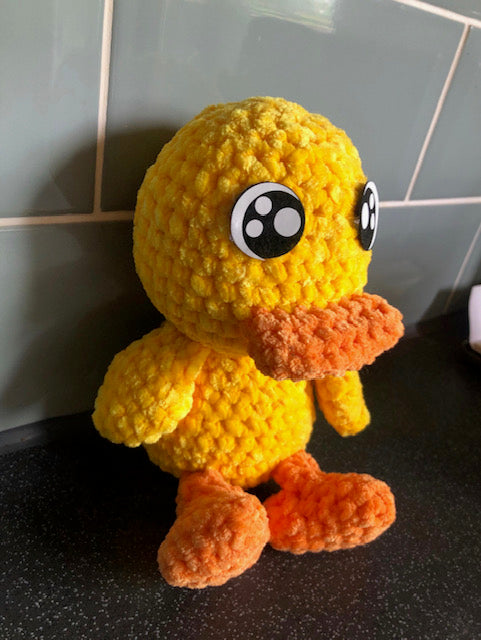 crochet super soft duck plushie,