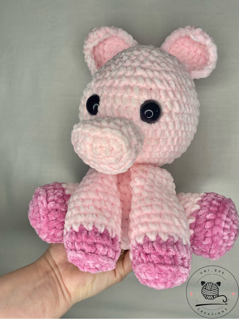 Pig crochet plushie hand made