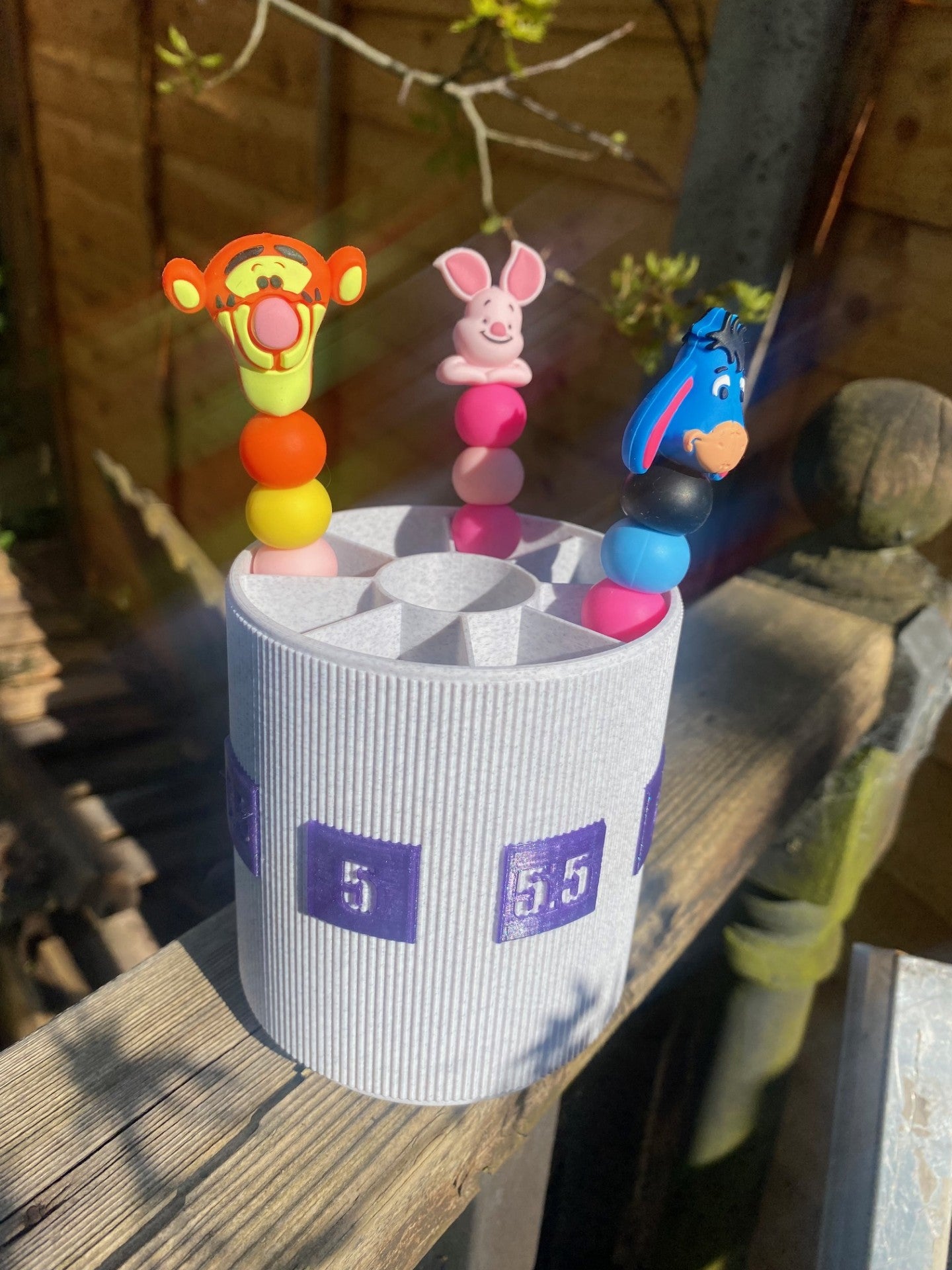 Spinning Hook pot
