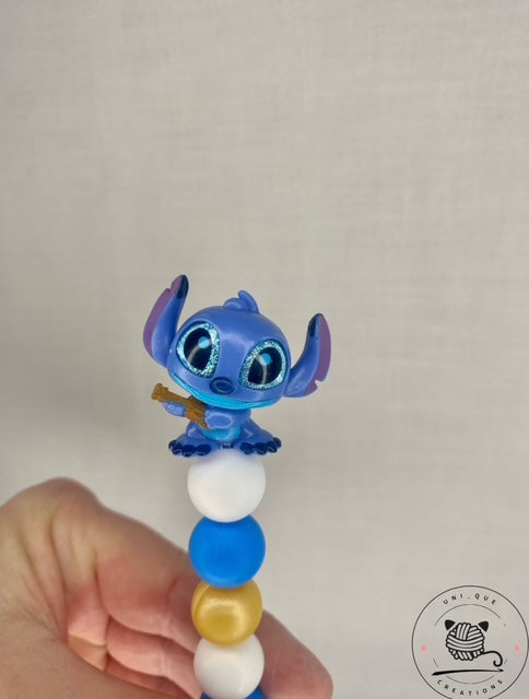 Guitar stitch disney doorable custom beaded crochet hook