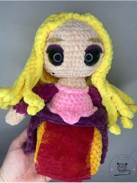 Sarah Hocus Pocus plushie