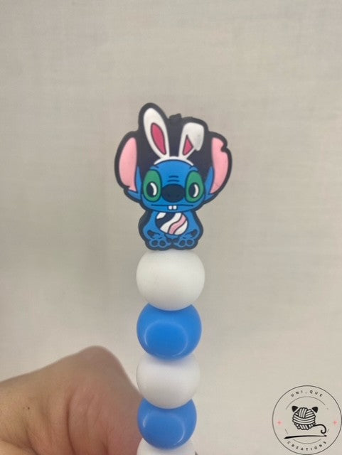 Bunny ears stitch custom beaded crochet hook