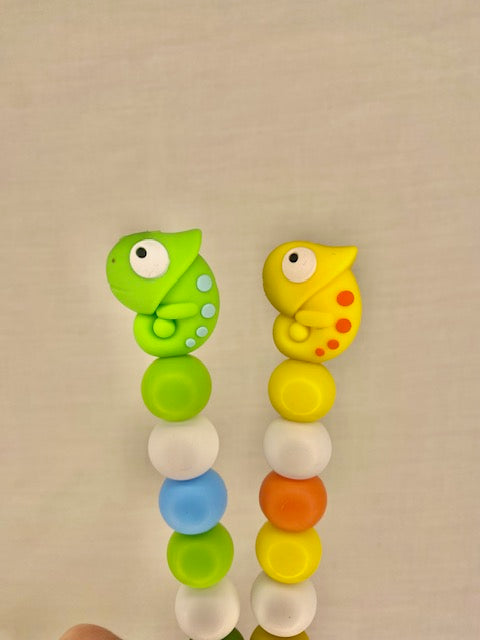 Chameleon custom beaded crochet hook