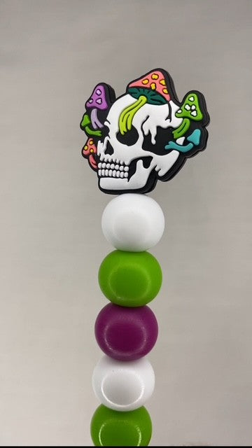 Fungi skull custom beaded crochet hook