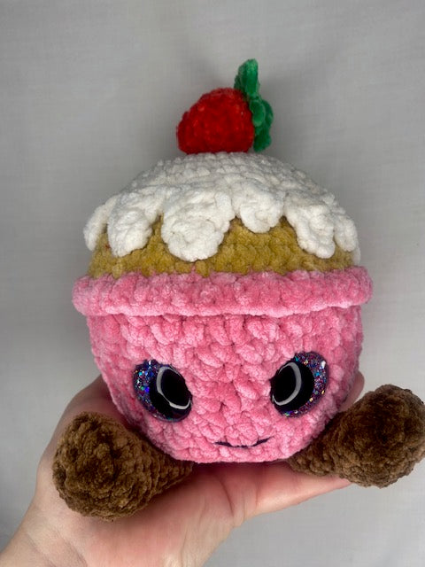 Cupcake plushie